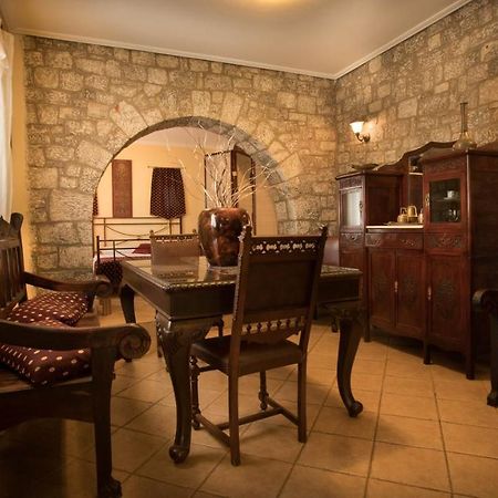 Appartamento Amfitrion Gythio Esterno foto
