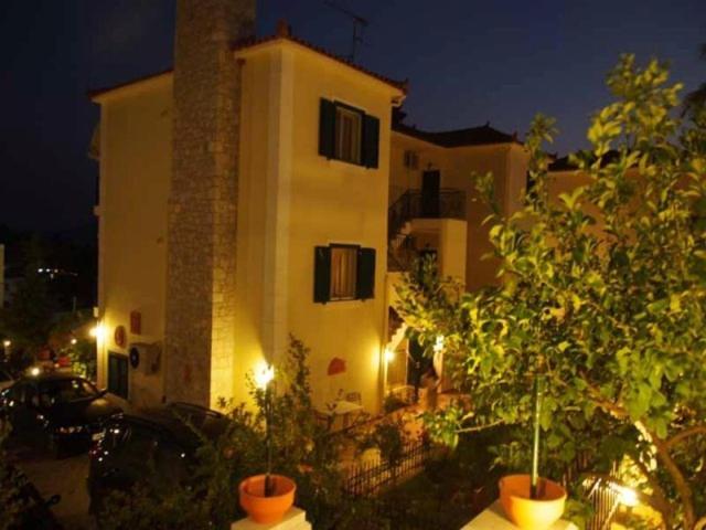 Appartamento Amfitrion Gythio Esterno foto