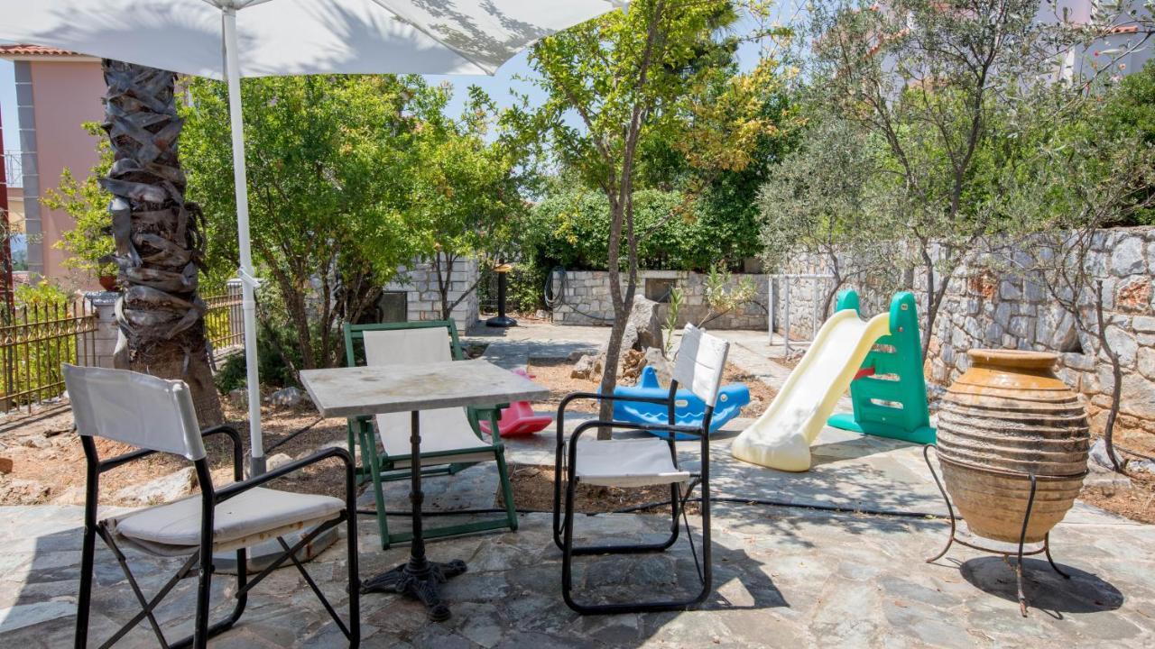 Appartamento Amfitrion Gythio Esterno foto