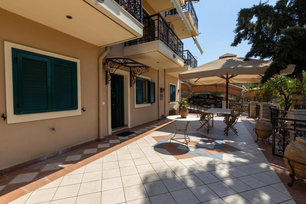 Appartamento Amfitrion Gythio Esterno foto
